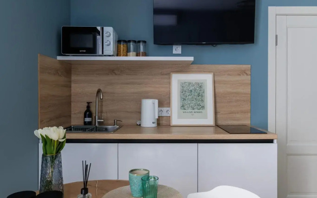 Apartments on 50 let Oktyabrya 63G street (2)