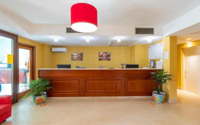 Prince Franklyn Hotel