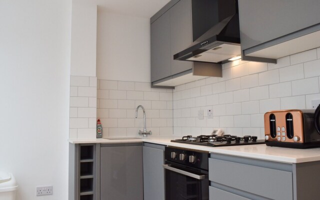 Two Bedroom Flat in London