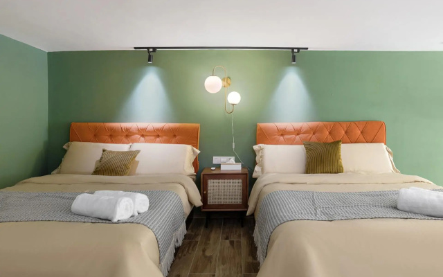 Locals Apartment Place 00 – Guest Rooms – Guangzhou
