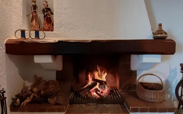 Lito's dream villa by the sea!