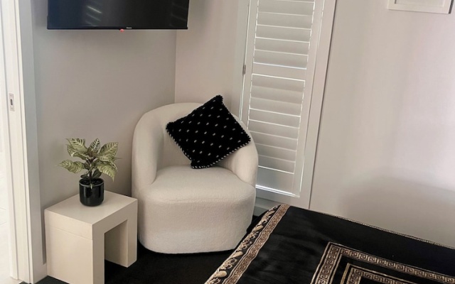 The Whitianga Waterways Boathouse – Guest Rooms – Whitianga