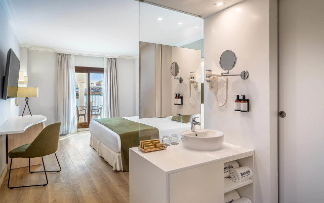 Отель Barcelo Isla Canela