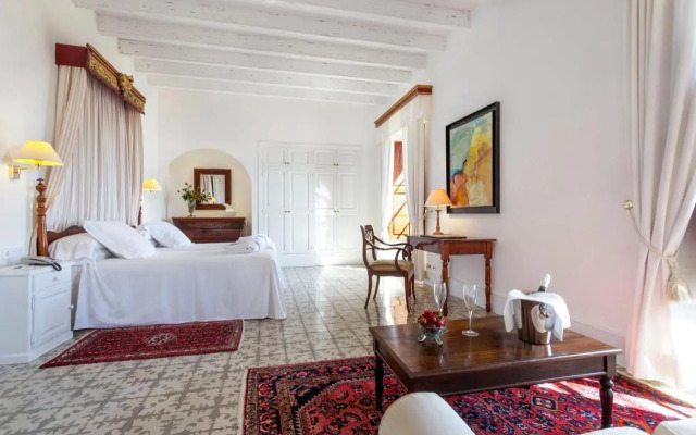 CAMI DE LLENAIRE Holiday house VIL4