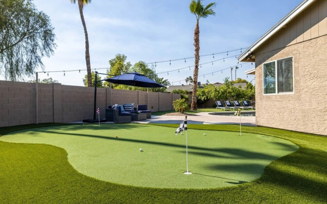 Scottsdale Sahuaro 4 Bedroom Home by RedAwning