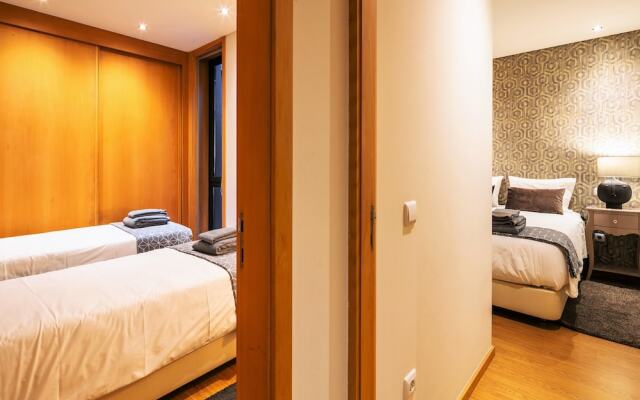 North Star Flats - Ribeira & Cellars