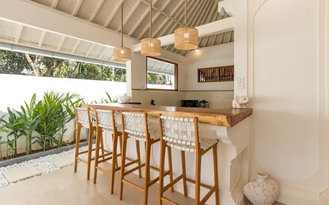 Villa Lisabella by Villa Finder