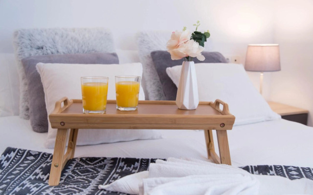 LUNA HOME Jacuzzi Love Relax