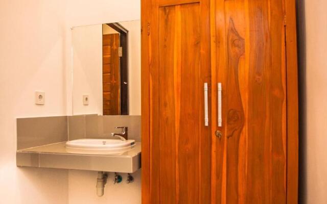 Singgahan Bungalow by ecommerceloka