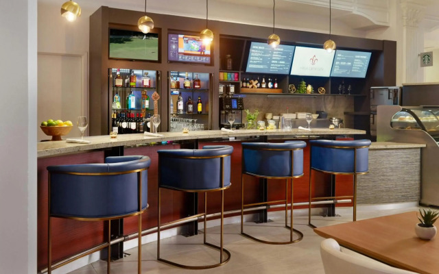 Courtyard by Marriott New Orleans French Quarter/Iberville