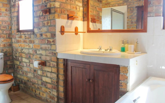 Masodini Private Game Lodge