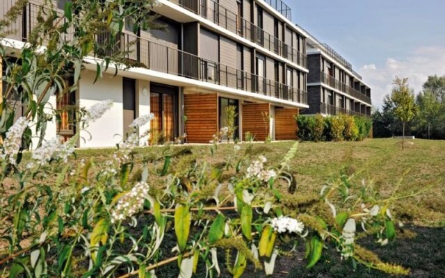 Appart'City Grenoble Meylan - Appart Hôtel ex Park&Suites