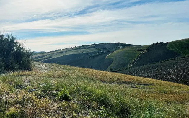 2-bed Apartment in Abruzzo, Italy 15 Minute to sea