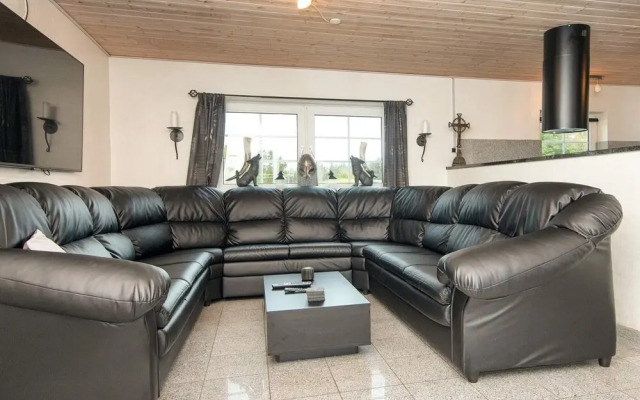4 Star Holiday Home in Ulfborg