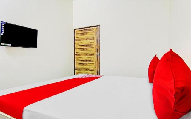 OYO Flagship 80594 Skyway Residency