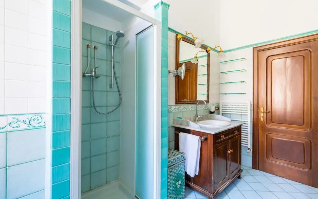 Grand Classic Apartment at San Martino