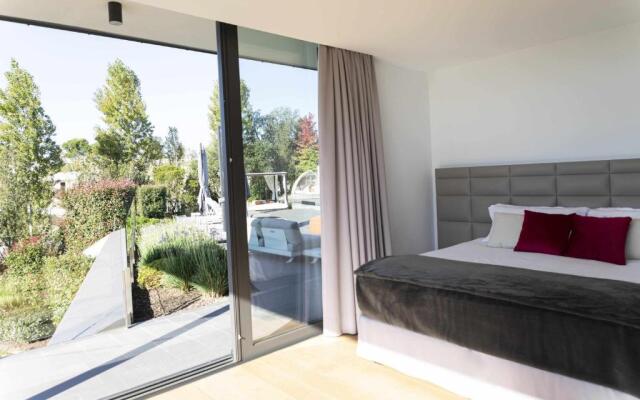 Luxurious Golf Villa La Vinya 5
