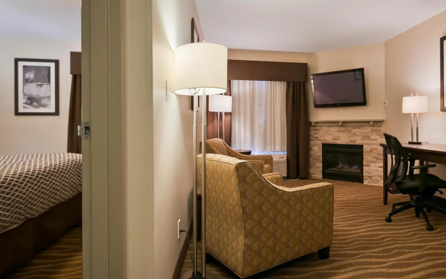 Best Western High Road Inn