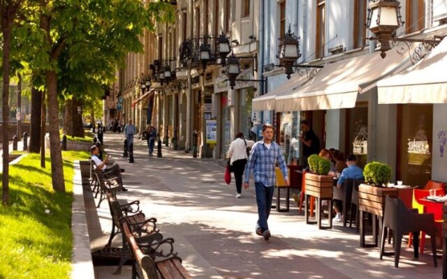 Lesya Apartment with Terrace