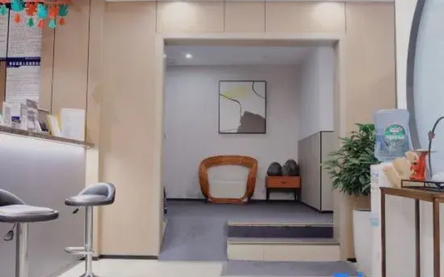 QingzhuHotel·Tianyi Select  (Shuangliu International Airport)