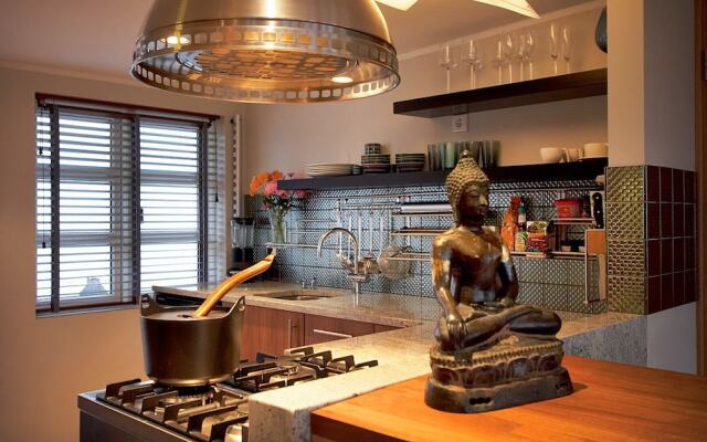 Home Luxury Apartments