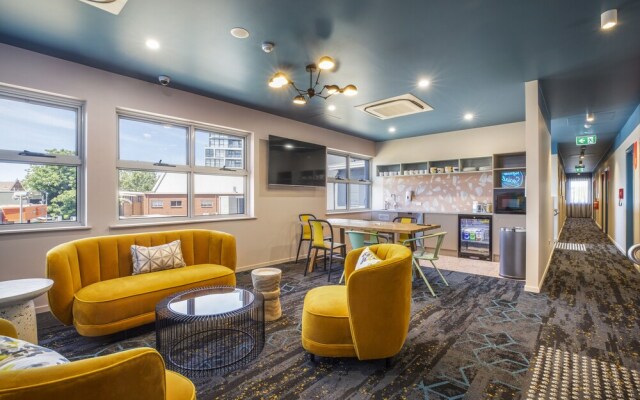 Royal Hotel by Nightcap Social