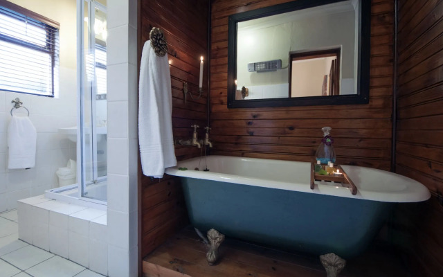 Harfield Guest Villa