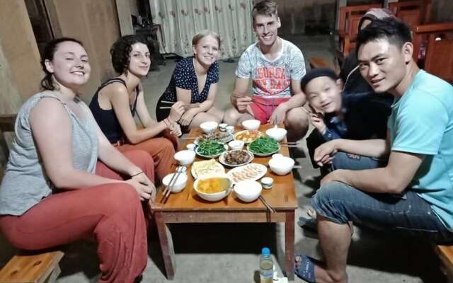 Hong Thu Homestay & bungalow Ha Giang