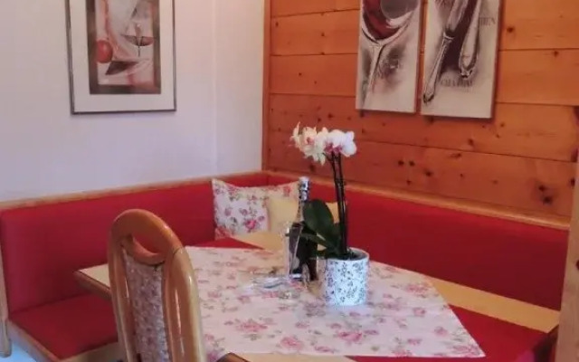 Haus Carina