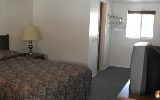 Snow King Motel