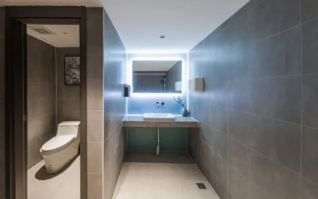 Homeinn·NEO(Shenyang Tiexi Square Glide Shengjing Hospital Xinghua Metro Station)