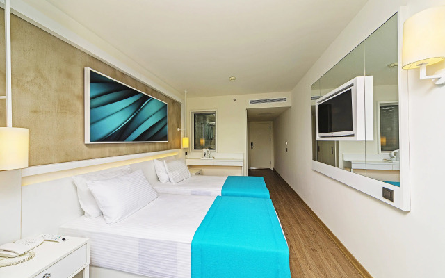 Poseidon Hotel - Adults Only