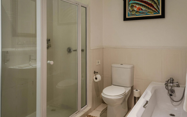 Val Du Charron Wine & Leisure Estate