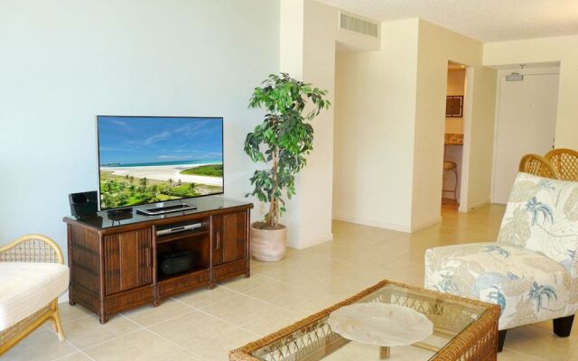 South Seas Tower 3-210