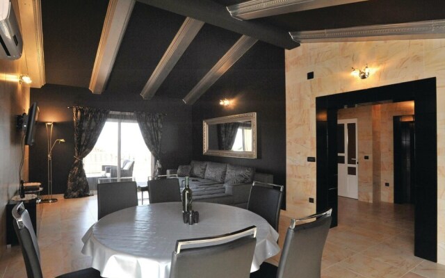 Amazing Home in Kastel Stari With Wifi and 6 Bedrooms