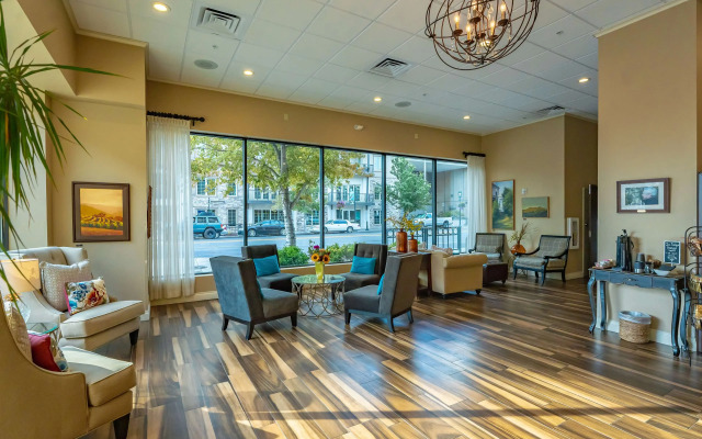 Hotel Maison Yakima Tapestry Collection by Hilton