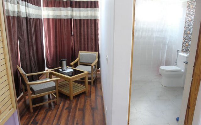 Hotel Leh Residency