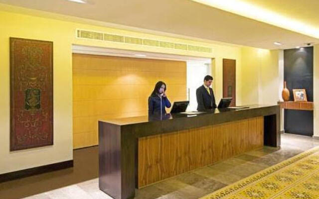 Burda 41 Hotel & Suites