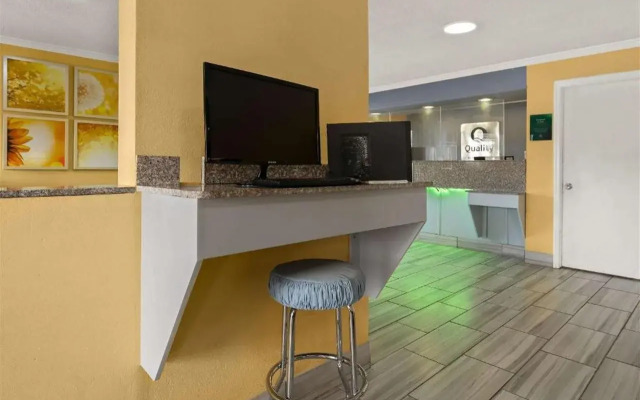 Quality Inn & Suites Dublin