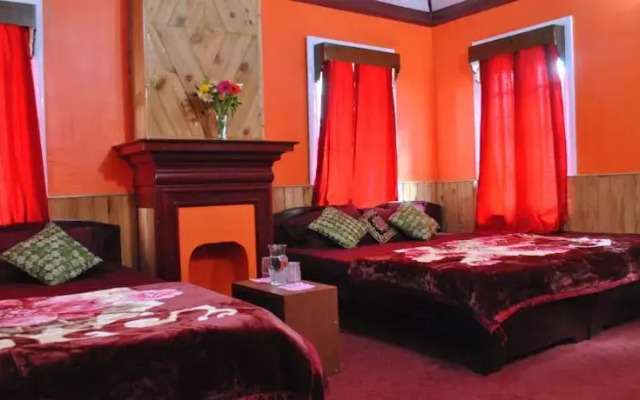 Hill Charm Hotel