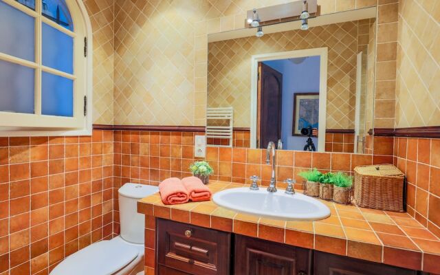 Villa Theoule VI2003 by Riviera Holiday Homes