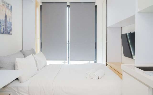 Great Location Studio Sky House Apartment Near Bsd