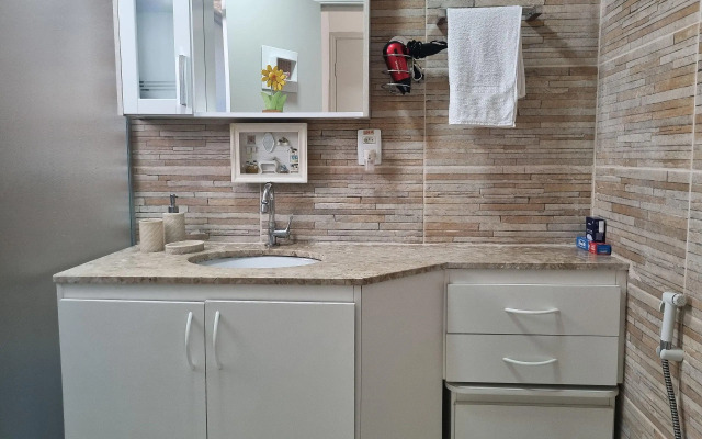 Apto em frente à praia em Caraguatatuba