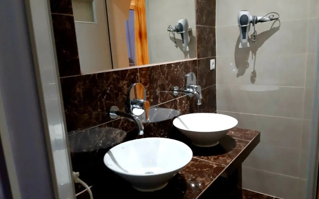 Summer Holiday by Atalos Suites