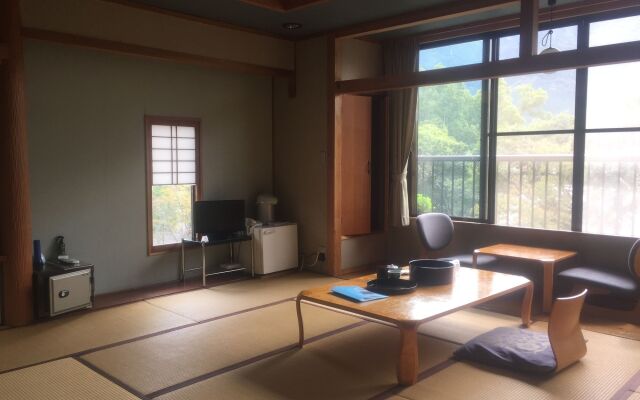 Enokiya Ryokan