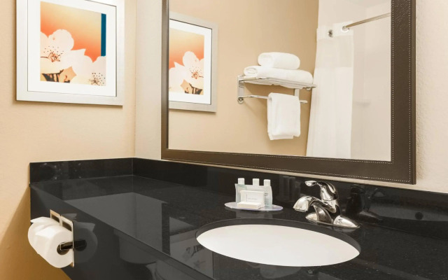Fairfield Inn & Suites Houston Humble