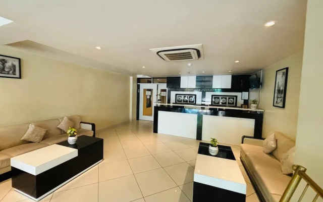 The Royal City Hotel