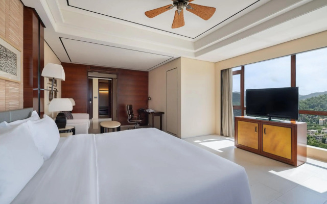 Crowne Plaza Sanya City Center by IHG