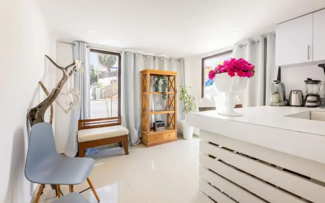 Apartment With Jacuzzi- Mi Cuna Close to Beach