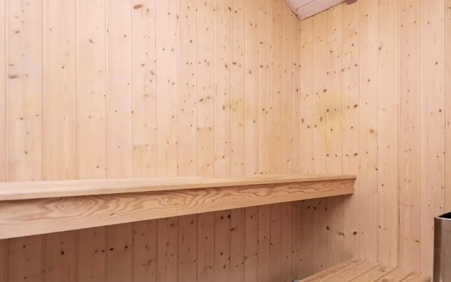 8 Person Holiday Home in Sjolund-by Traum